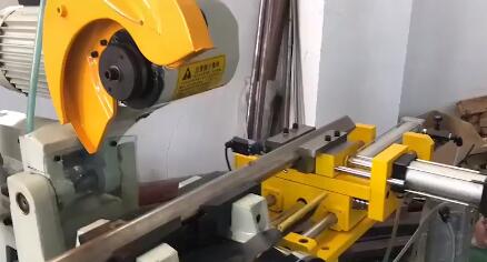 氣動型切管機(jī)自動送料現(xiàn)場視頻